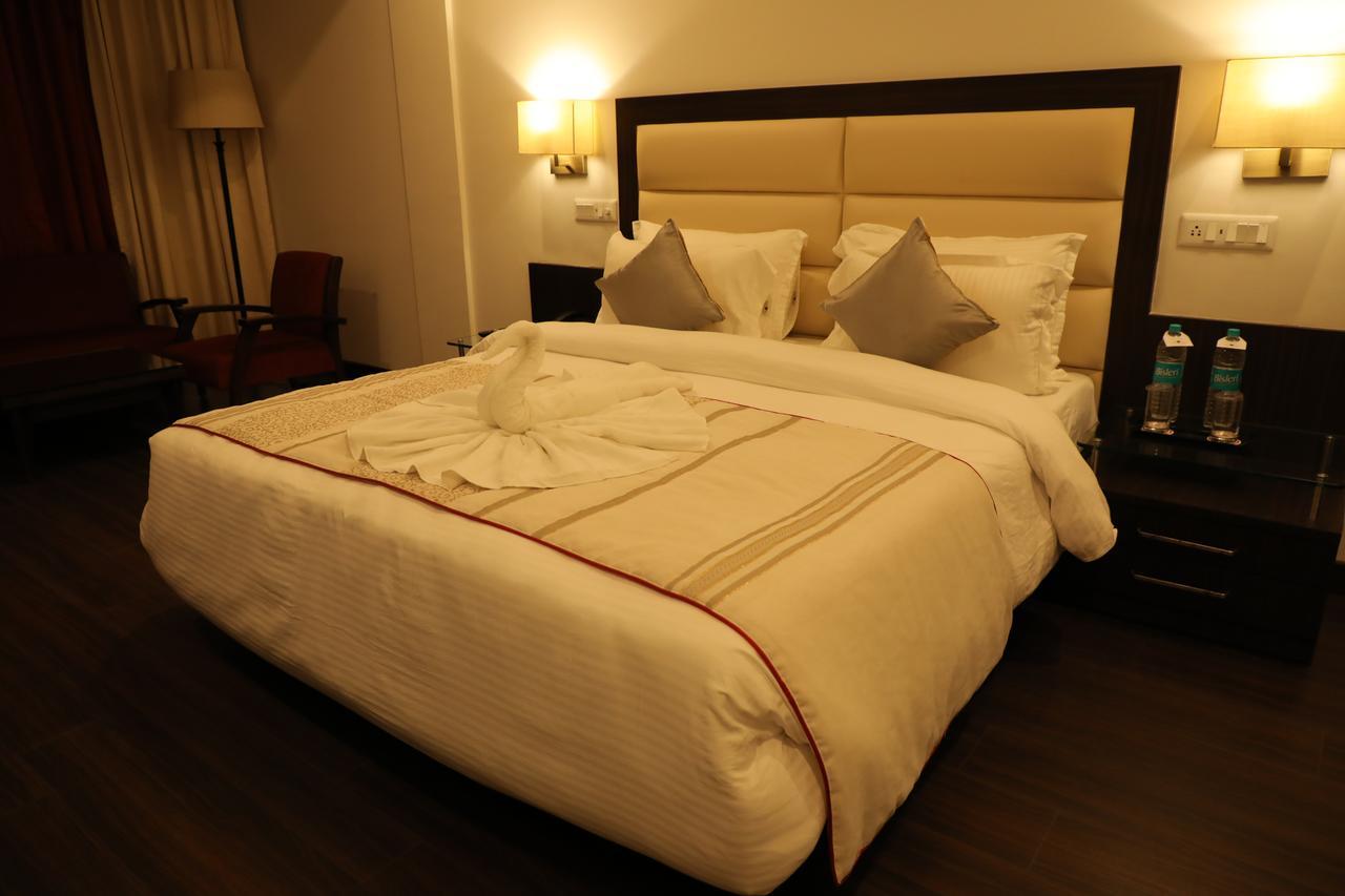 Hotel Natraj Rishikesh Ngoại thất bức ảnh